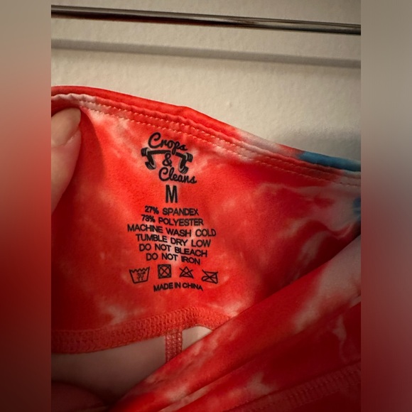 Crops and Cleans Tie Dye Shorts - Picture 3 of 6